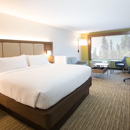 Holiday Inn Express & Suites Greenwood Mall By Ihg Luaran gambar