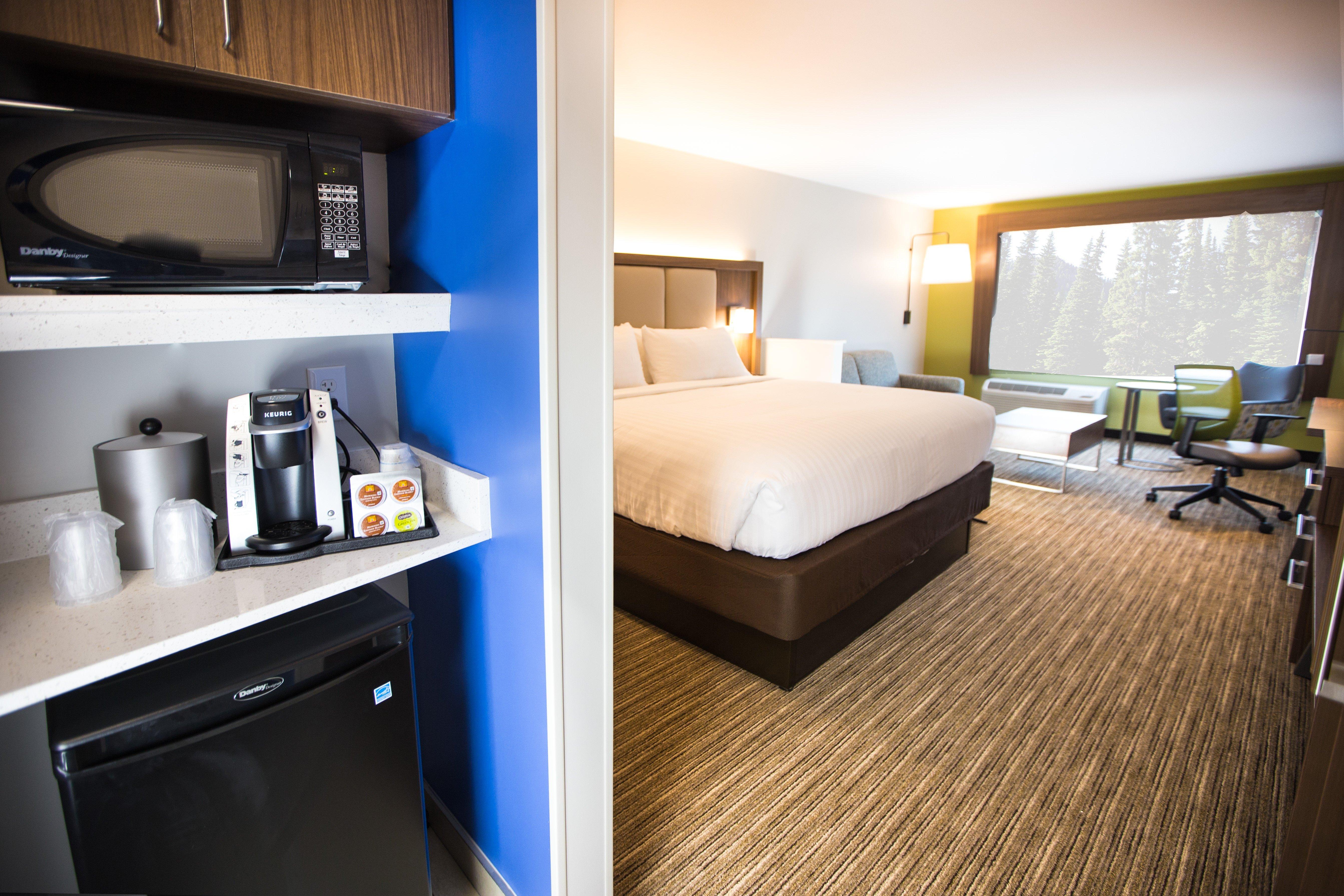 Holiday Inn Express & Suites Greenwood Mall By Ihg Luaran gambar