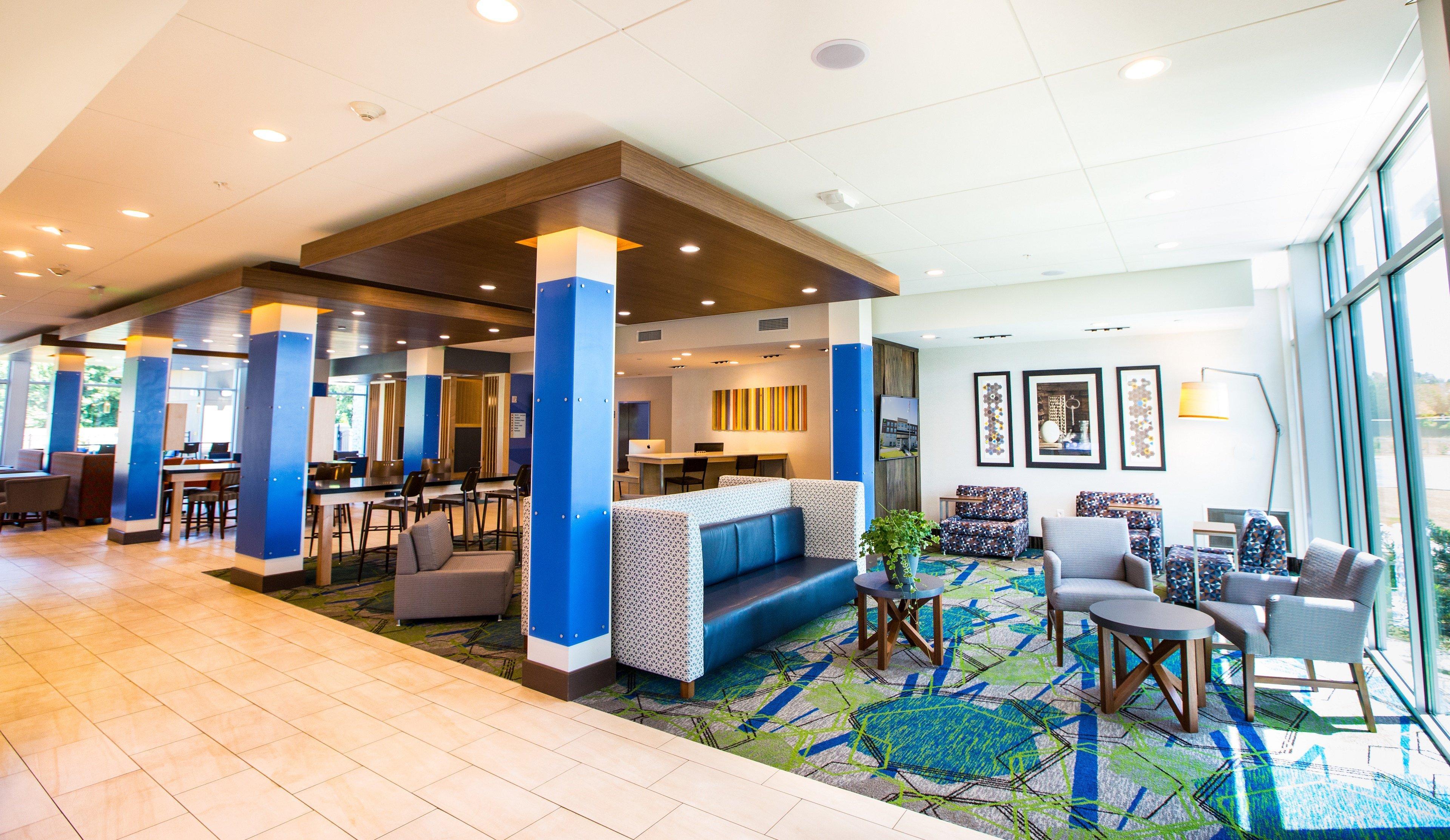 Holiday Inn Express & Suites Greenwood Mall By Ihg Luaran gambar