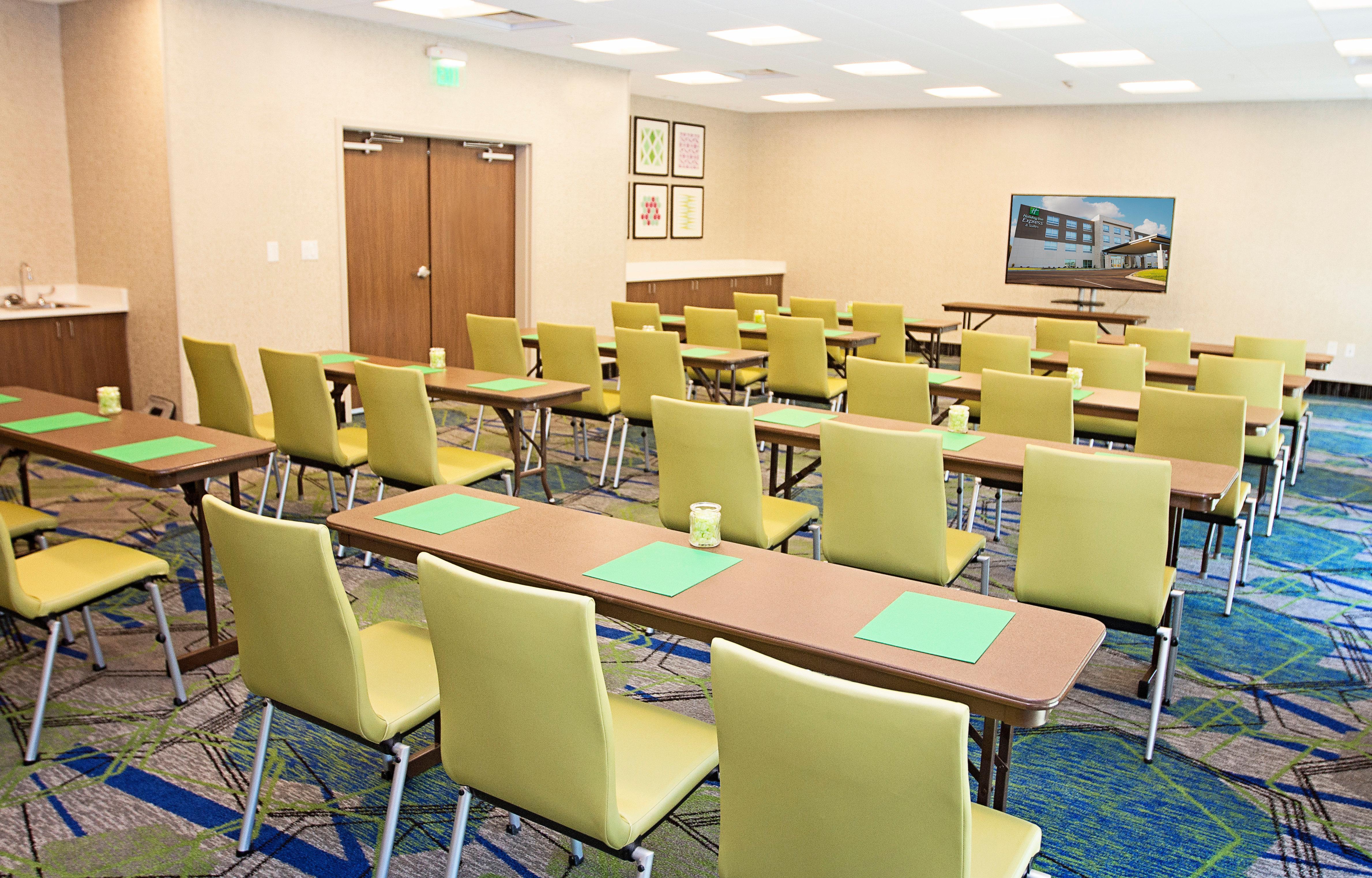 Holiday Inn Express & Suites Greenwood Mall By Ihg Luaran gambar