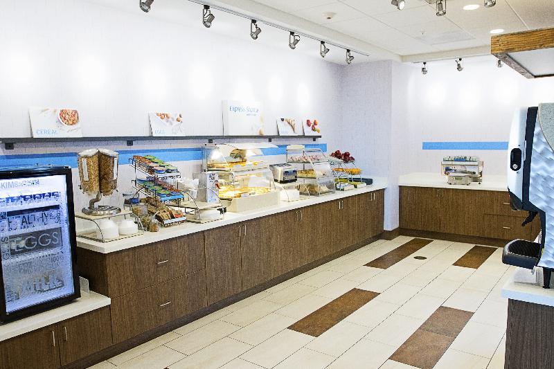Holiday Inn Express & Suites Greenwood Mall By Ihg Luaran gambar